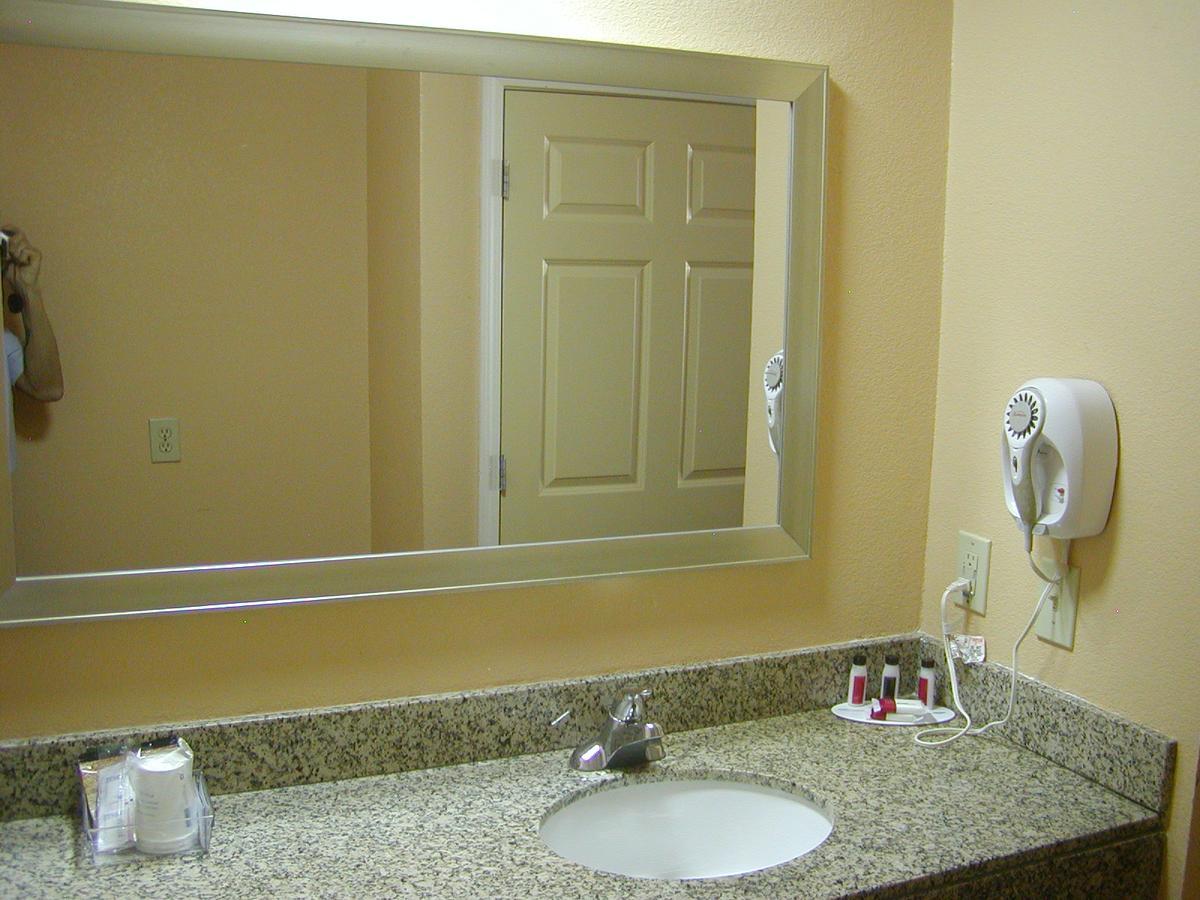 Days Inn By Wyndham Marietta White Water Exteriér fotografie
